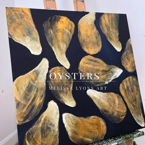 Gold oysters on navy